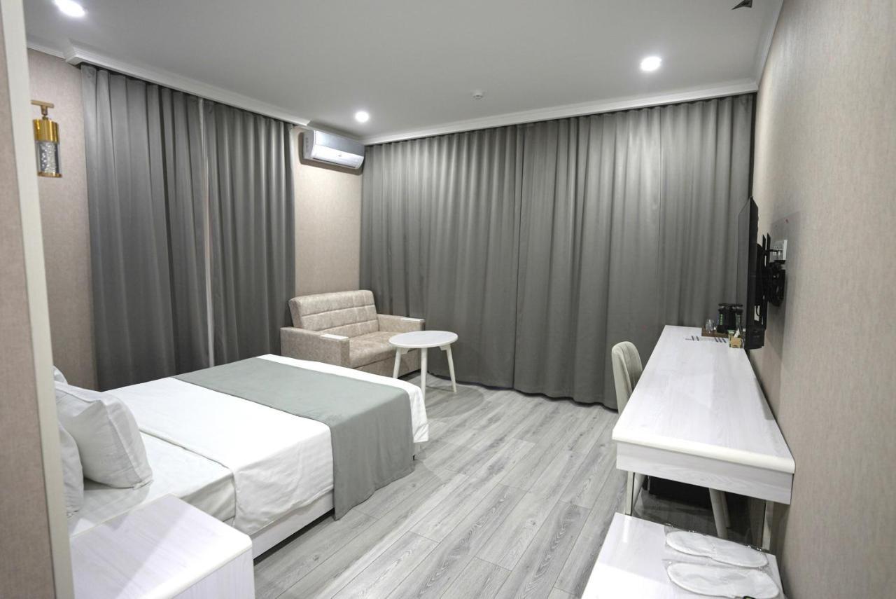 Moffah Grand Hotel Tashkent Room photo